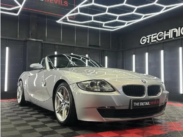 BMW Z4, photographed by Andrew Williams